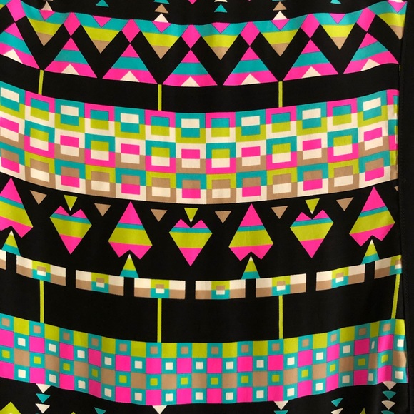 Alex and Trixie Geometric Pattern Mini Dress - Picture 4 of 5